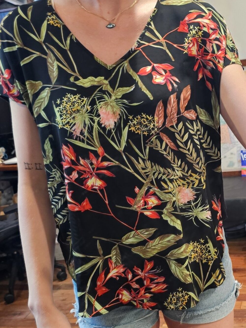 Philosophy Multicolor Floral Top
